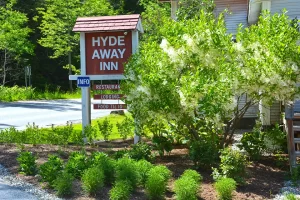 Hyde Away Front Sign