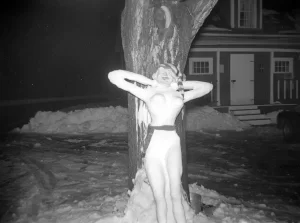 Ulla Lodge Snow Sculpture
